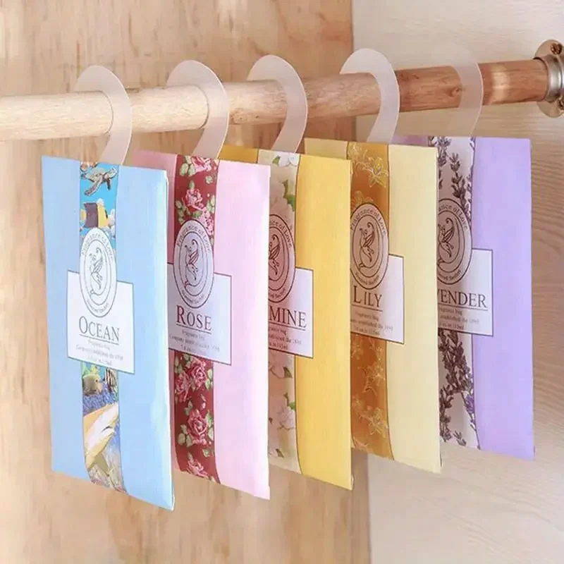 Car Accessories Perfume - 5/6pcs กลิ่นธูปแขวนตกแต่งตู้เสื้อผ้าซองตู้เสื้อผ้ารถแขวนกลิ่นหอมซองน้ํามันหอมระเหยน้ําหอม air Freshener