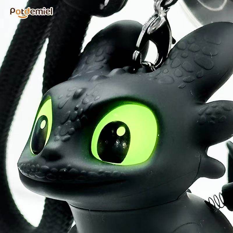 Car Accessories Hanging - ของตกแต่งภายในรถยนต์รูปฟันแทะเรืองแสงน่ารัก ปีกไนท์ฟิวรี่ขยับได้ ของประดับตกแต่งคอนโซลรถยนต์ ของแขวนตกแต่งรถยนต์